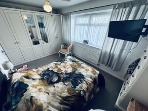 Photo 5- click for photo gallery